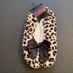 MeMoi SLIPPERS NEW LEOPARD FLUFF CREAM BLACK LOW CUT Size S/M 6 7.5